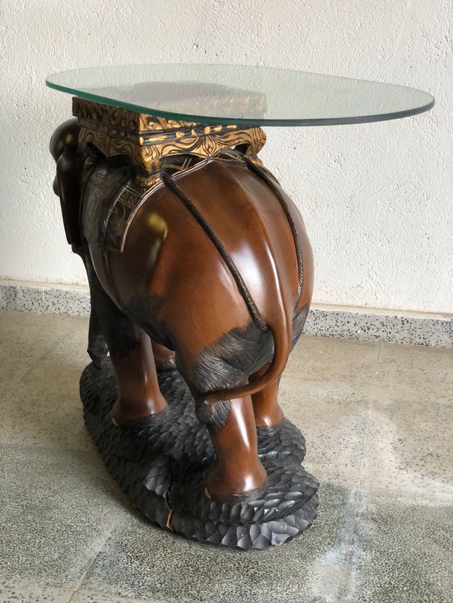 Mesilla (mesa pequeña) elefante madera cristal