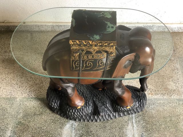 Mesilla (mesa pequeña) elefante madera cristal