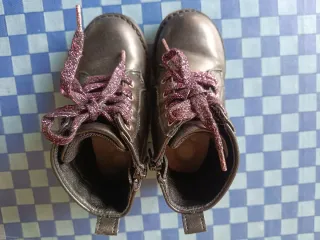 Polacchino Chicco neri con lacci glitter