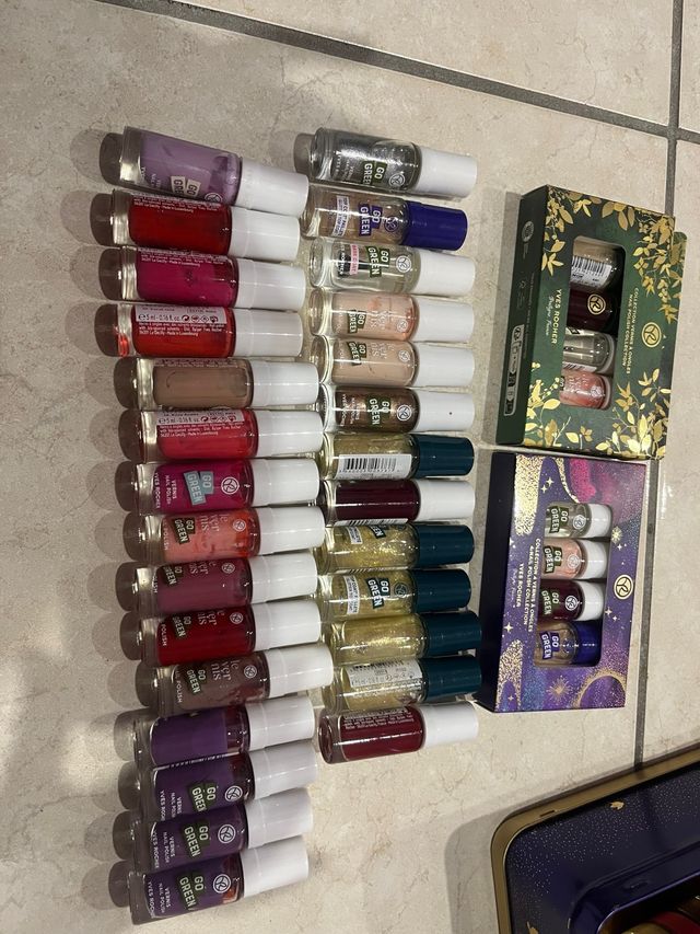 Yves Rocher Smalti Unghie - Set Completo