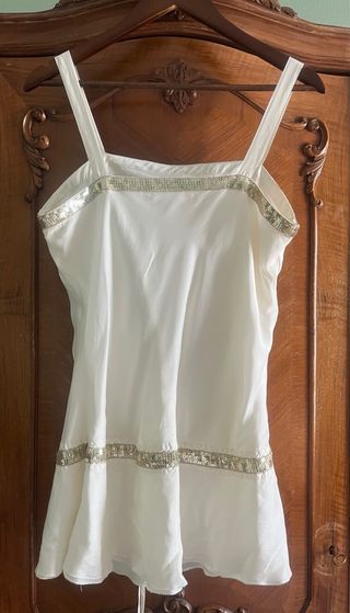 Top seda y lentejuelas blanco y dorado