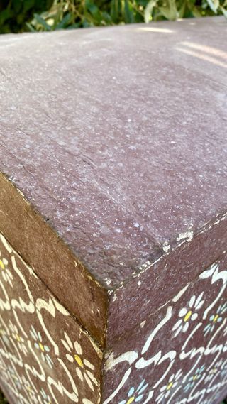 Baule decorato in legno