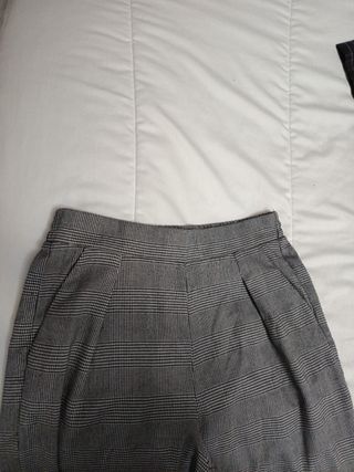 Pantalón de vestir cuadros gris y blanco