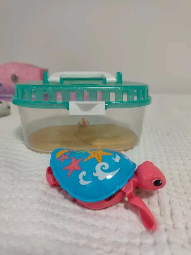 Tortuga Little Live Pets con Accesorios