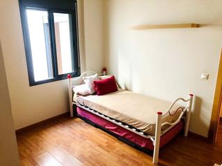 Piso en alquiler en Huerta de la Reina - Trassierra en Córdoba