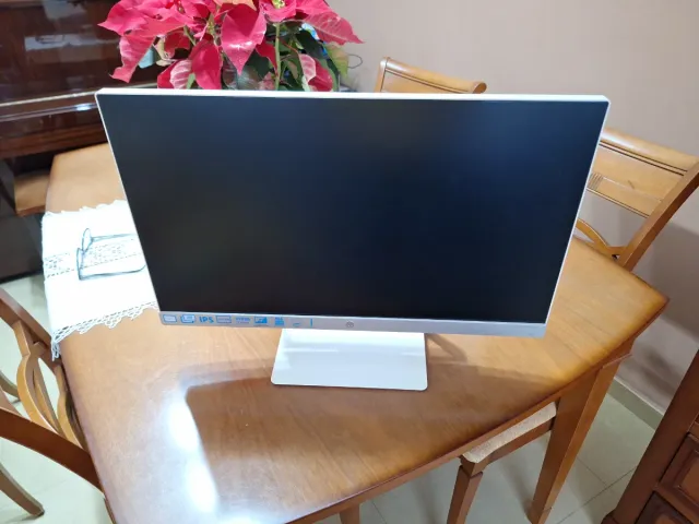 Monitor HP 23 Plata y Blanco + cable HDMI