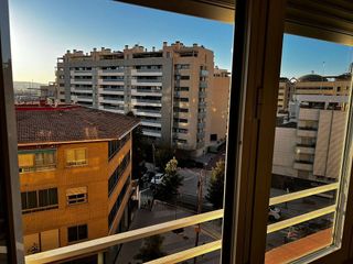 Piso en venta en Camino de Ronda - Rosaleda en Granada