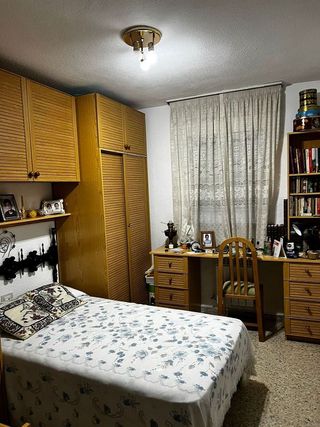 Piso en venta en Camino de Ronda - Rosaleda en Granada