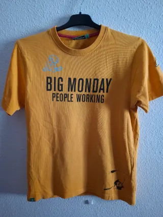 Camiseta El Niño Big Monday Mostaza Talla 16 años