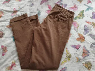 Pantalones chinos
