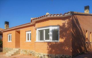 Terreno en venta en Fuente el Saz de Jarama