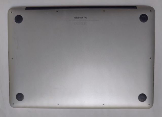 MacBook Pro 13 i5 8GB 256GB 2015