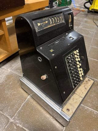 Caja Registradora Vintage Hugin Años 50