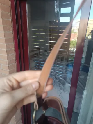 Bolso Lois Polipiel Marrón Hombro y Mano