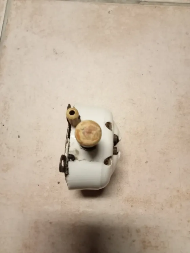 Encendedor Eléctrico Antiguo Porcelana