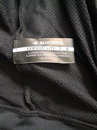 Protección Espalda Bluegrass Negra