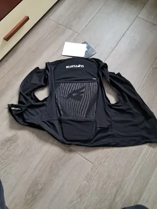 Protección Espalda Bluegrass Negra