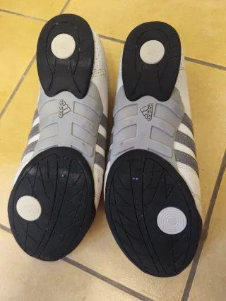 Zapatillas Taekwondo Adidas Blancas y Grises