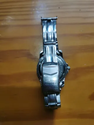 Reloj Lotus Cronógrafo Dorado y Plateado