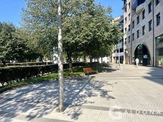 Local comercial en alquiler en Ibaeta en San Sebastián-Donostia