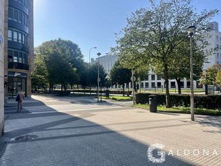 Local comercial en alquiler en Ibaeta en San Sebastián-Donostia