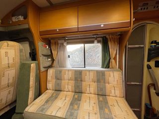 AUTOCARAVANA PERFILADA - Renault Dethleffs