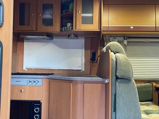 AUTOCARAVANA PERFILADA - Renault Dethleffs