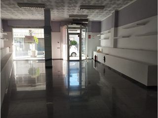 Local comercial en alquiler en Almoradí
