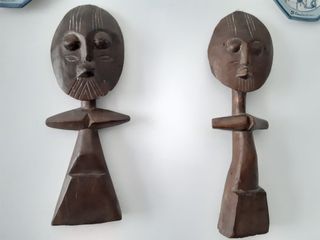 Sculture in legno dal Camerun