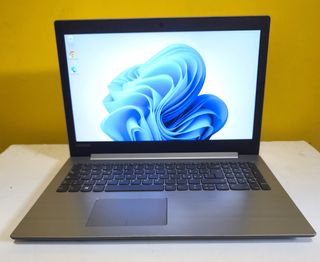 Portátil Lenovo Ideapad 320-15AST Gris/Plata