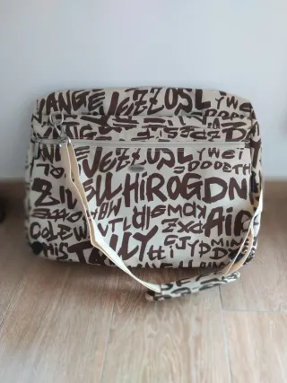 Bolsa para portátil con estampado de letras