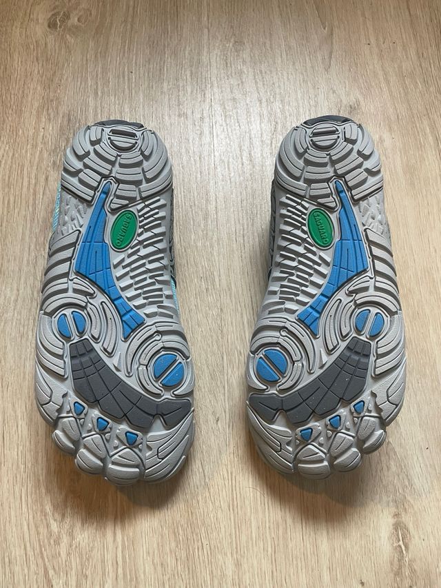 Zapatillas Saguaro Azul y Amarillo