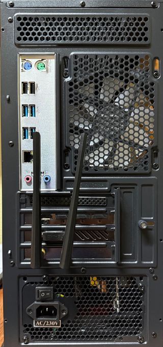 PC GAMING NOX INFINITY EPSILON E5-2680V4, TPM2.0