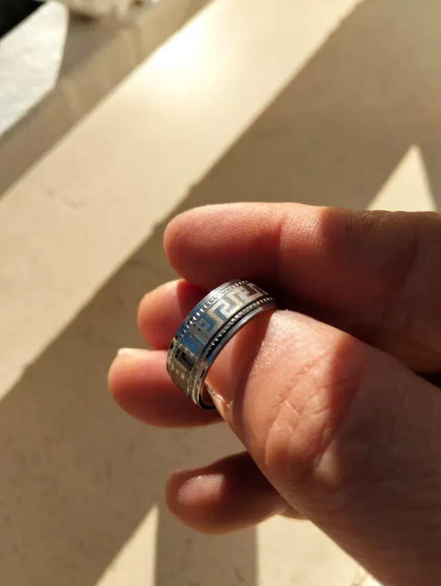 Anillo de acero inoxidable diseño griego