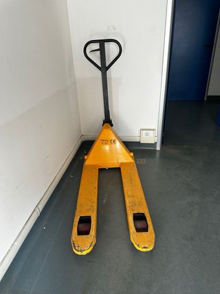 Transpallet manuale giallo