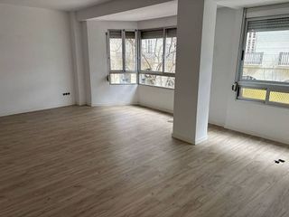 Piso en venta en Gran Vía en Valencia