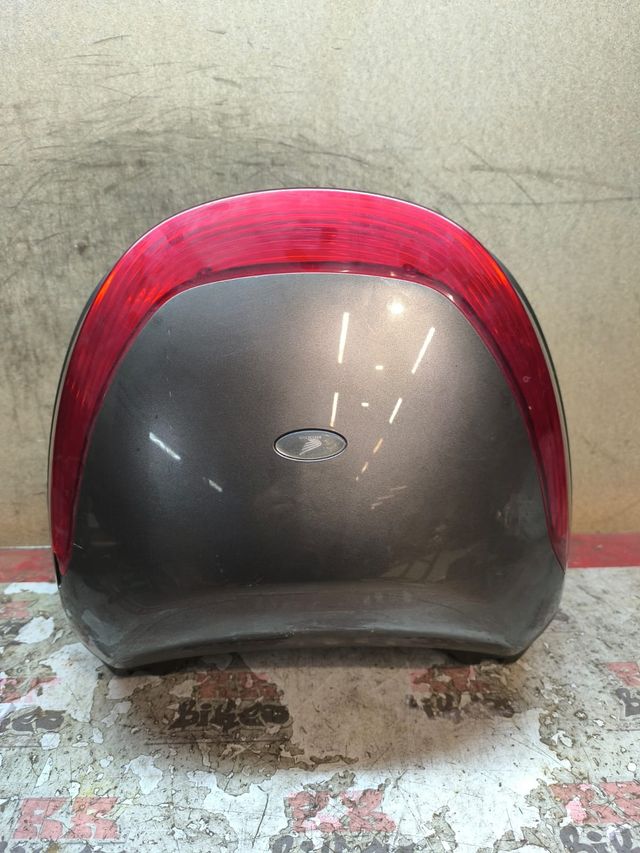 BAUL USADO ORIGINAL HONDA 35L *DESPERFECTOS*