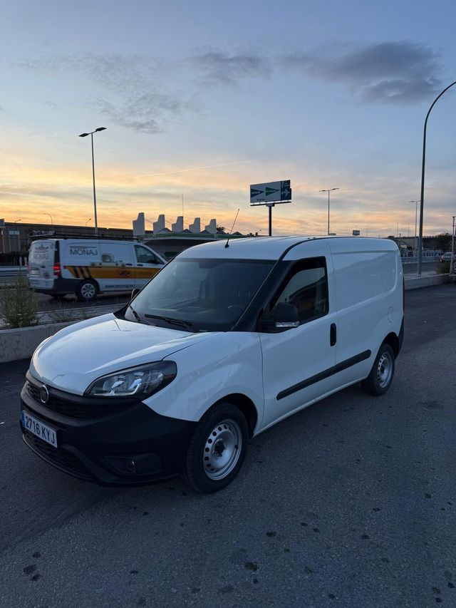 FIAT Doblò 84000 2019