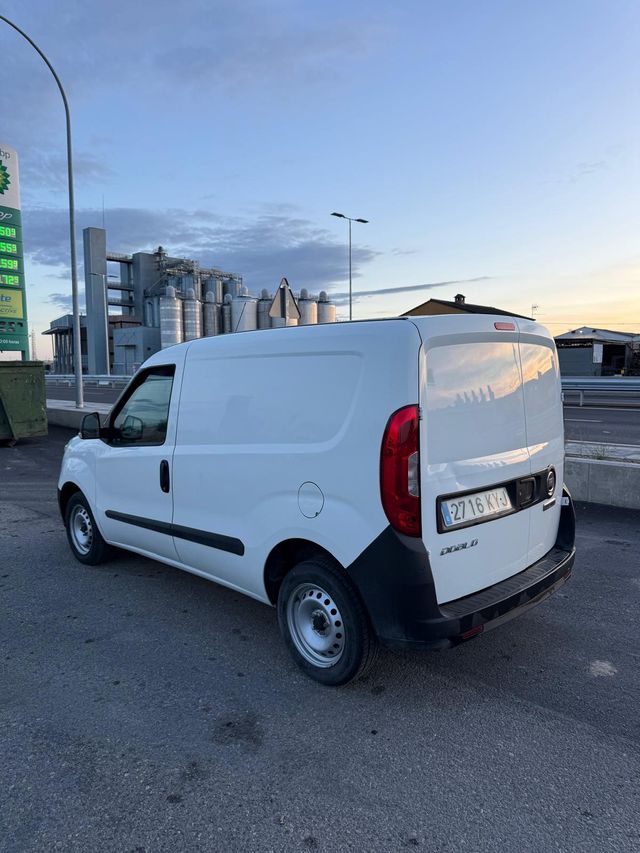 FIAT Doblò 84000 2019