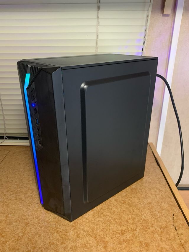 ordenador PC Negro con RGB