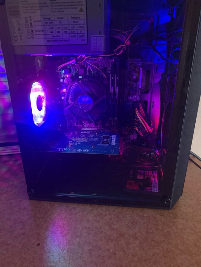 ordenador PC Negro con RGB