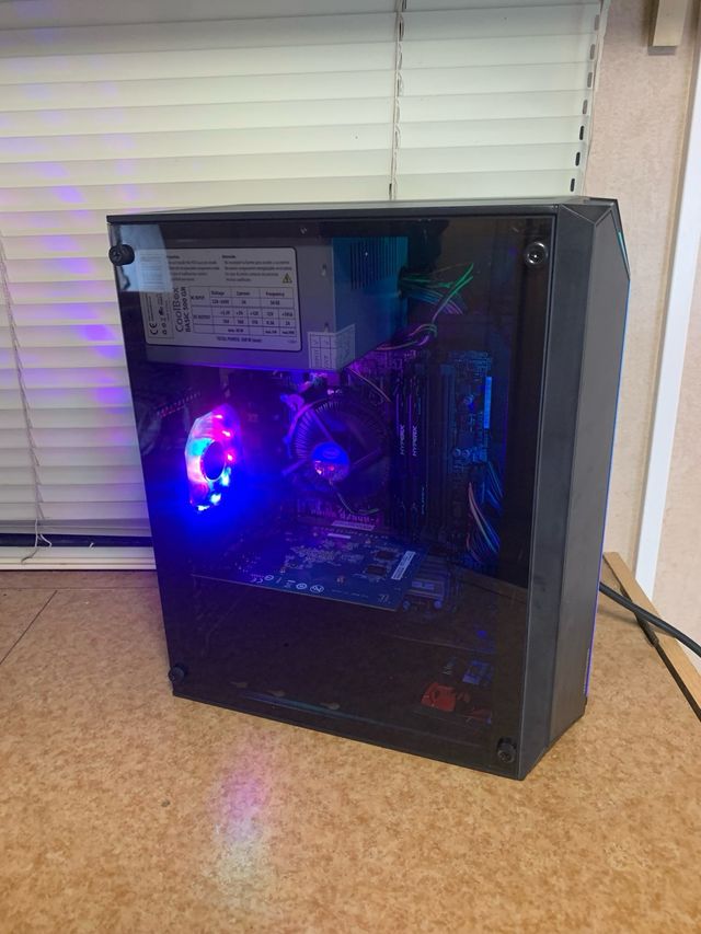 ordenador PC Negro con RGB