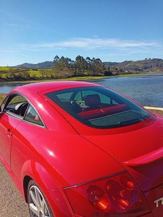 Audi TT quattro le mans edition 89/100