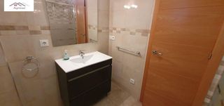 Piso en alquiler en Peñamefecit - Avda Barcelona en Jaén