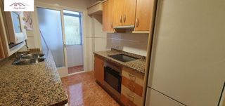 Piso en alquiler en Peñamefecit - Avda Barcelona en Jaén