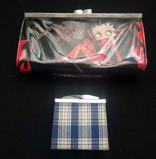 Lote de 2 carteras de mujer