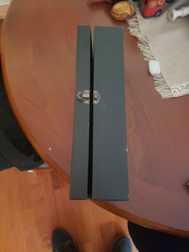 Caja de vino decorativa