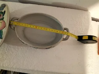 Piccola zuppiera vintage decorata