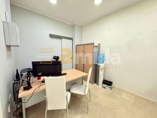 Local comercial en venta en Vallparadís en Terrassa