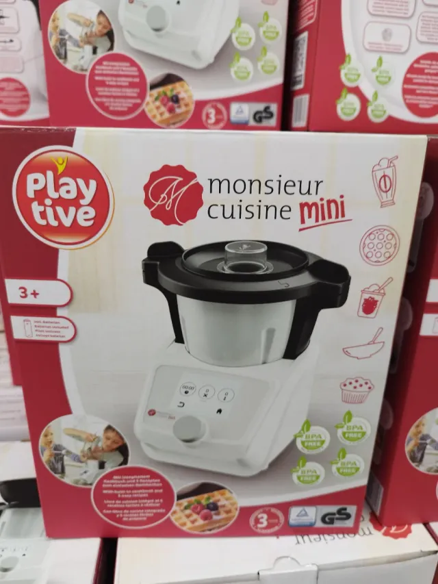 Mini robô de cozinha Playtive para crianças